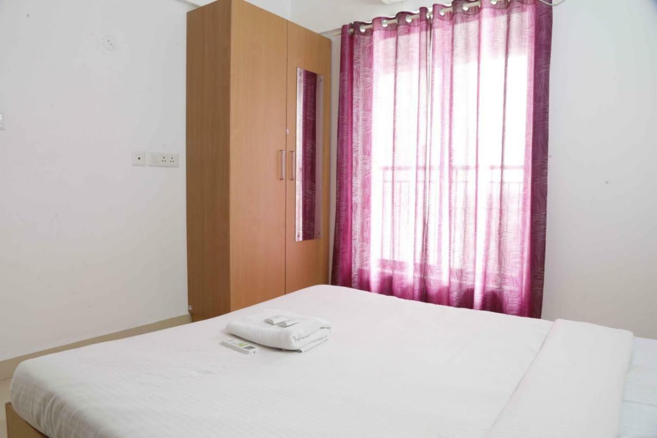 Traven Homes Infopark Kakkanad Corporate Suit Rooms Kochi Exterior photo