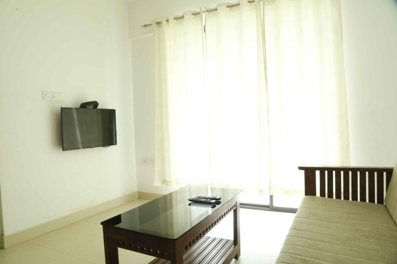 Traven Homes Infopark Kakkanad Corporate Suit Rooms Kochi Exterior photo